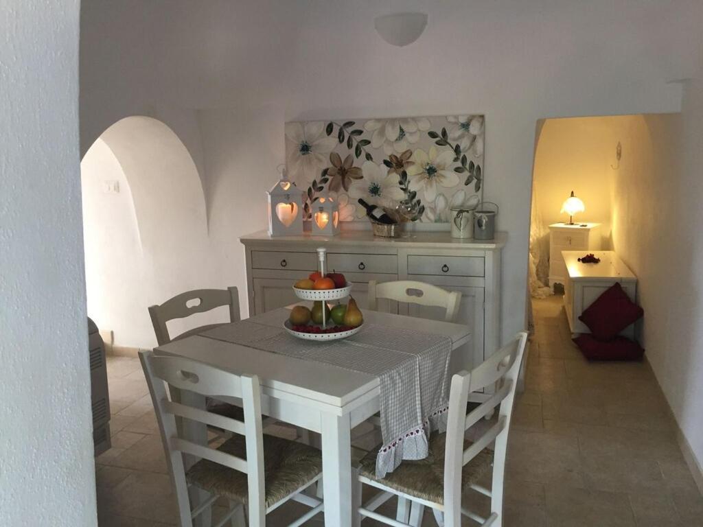 Chateaux Des Trulli San Michele Salentino Ngoại thất bức ảnh